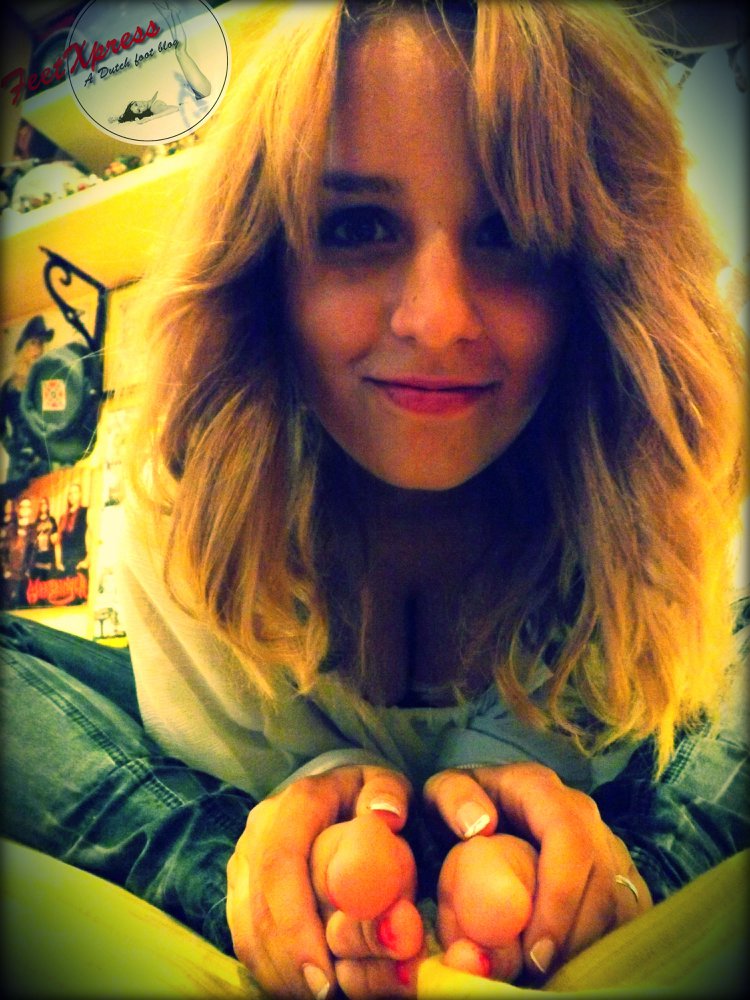 dutch girl on the blog feet 5