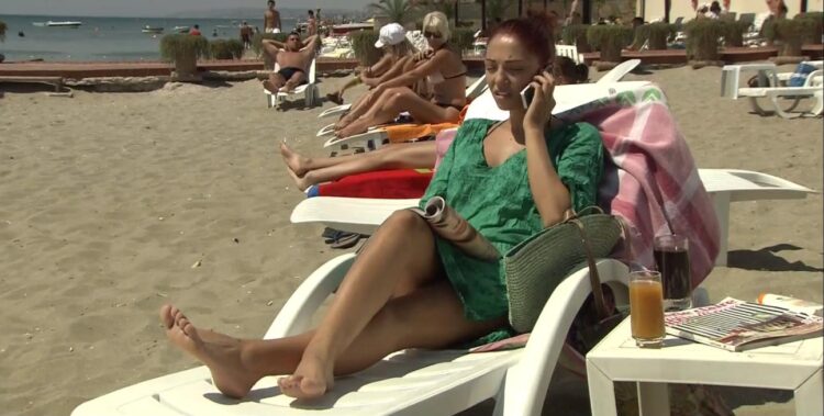 duygu cetinkaya feet 1