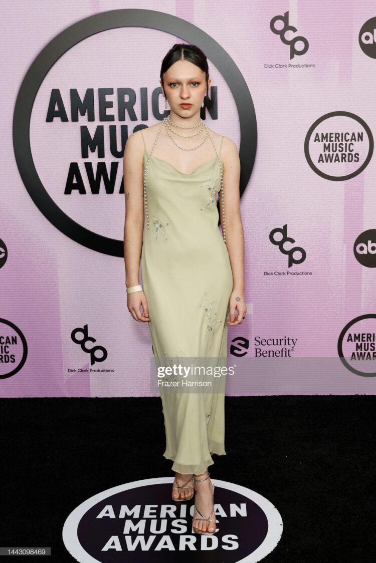 dylan troesken feet 2