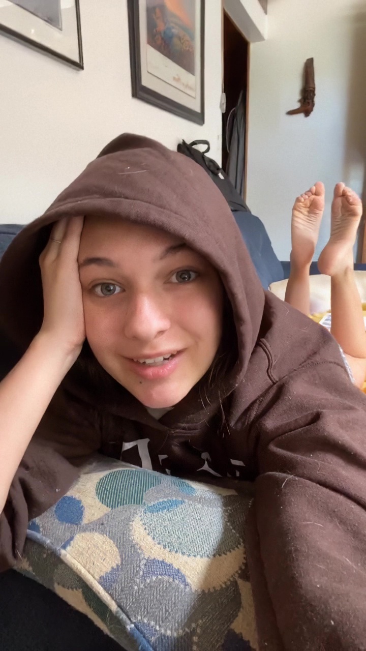 dylan troesken feet 5