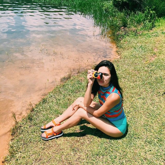 dylana suarez feet 2