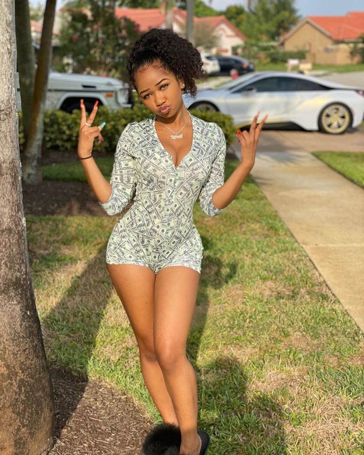 dymondsflawless feet 3