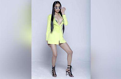 dyrana mcintosh feet 4