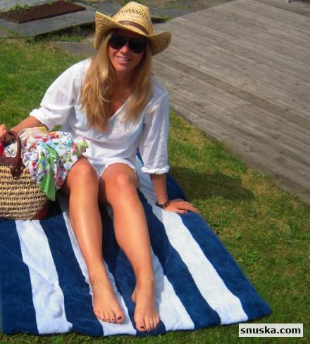 ebba von sydow feet 5