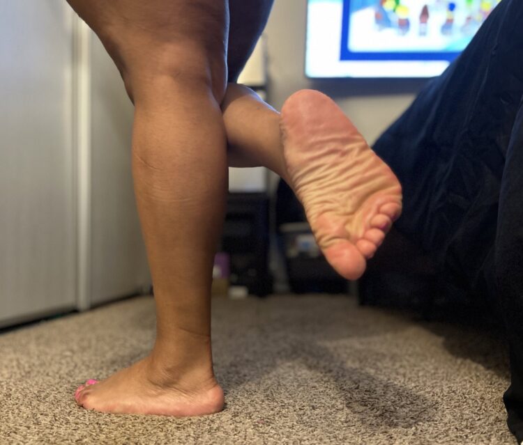 ebziie feet 2