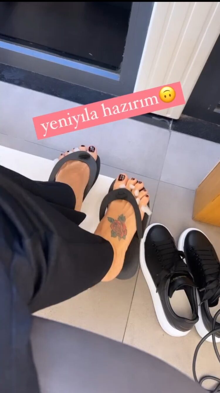 ece hakim feet 2
