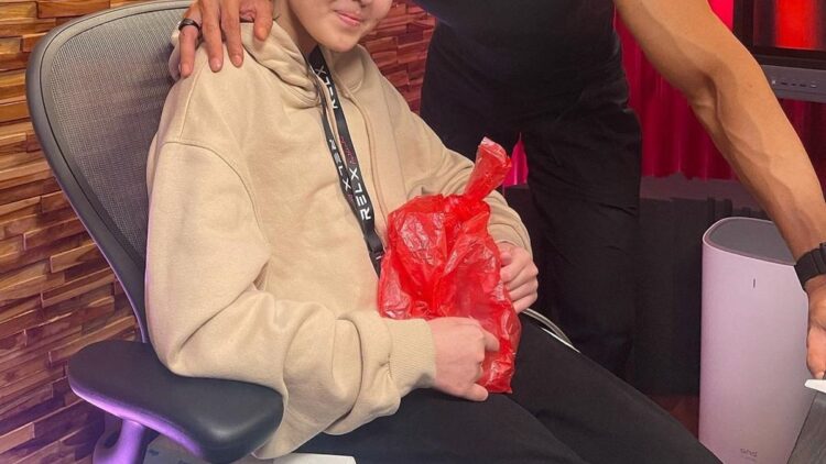 edelenyi laura feet 1