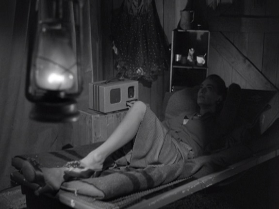 eden crawford feet 2