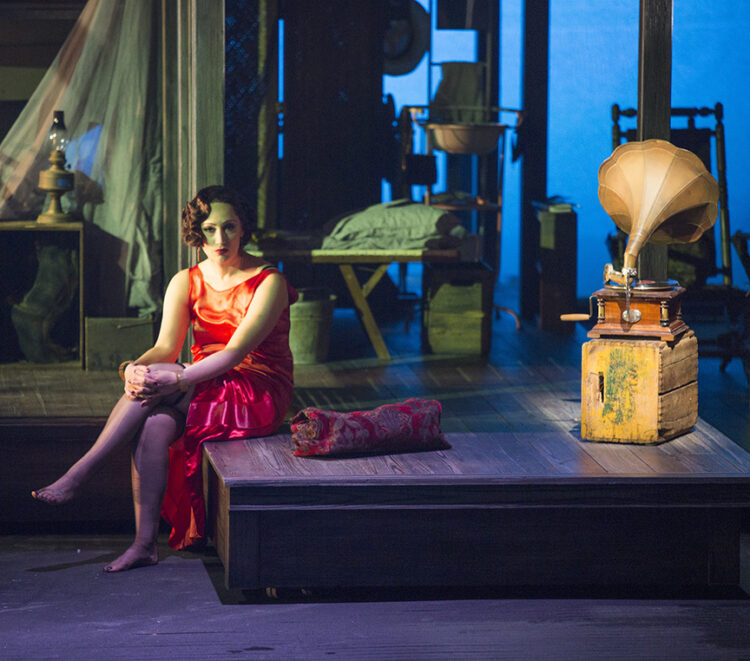 eden espinosa feet 3