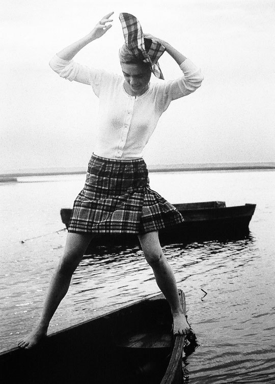 edie sedgwick feet 5