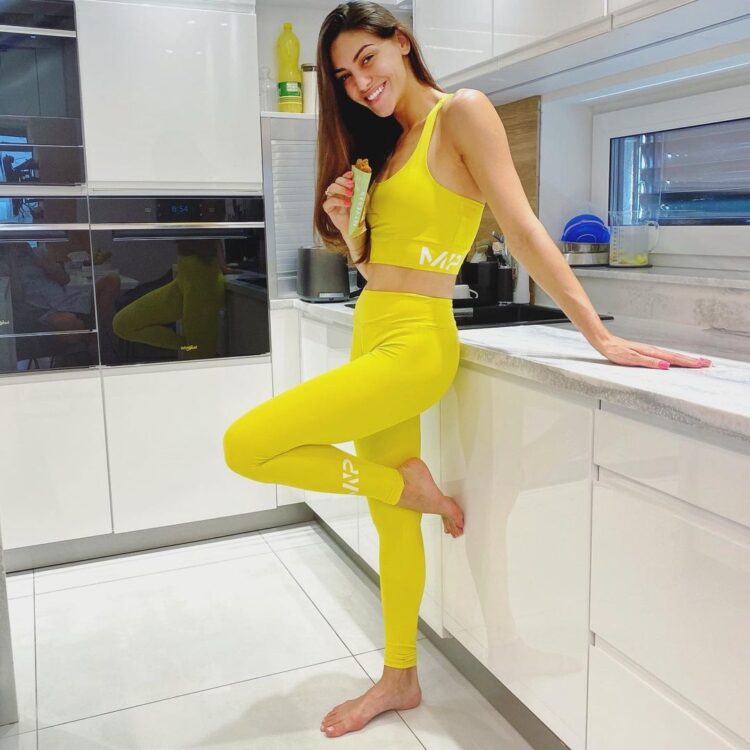 edina kulcsar feet 5