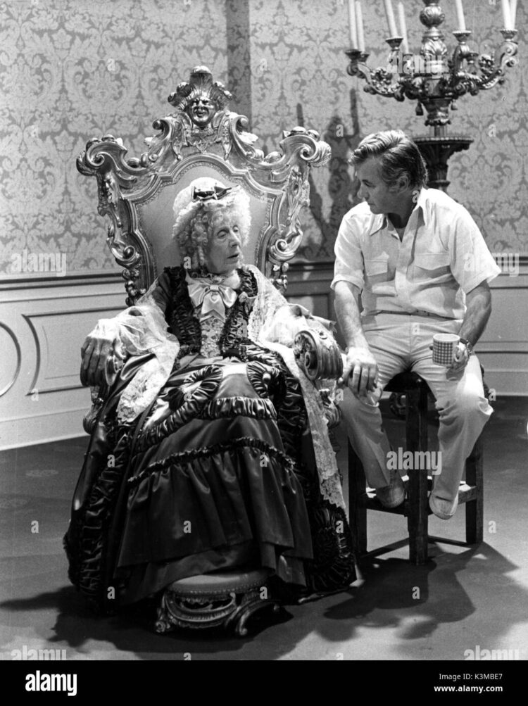 edith evans feet 2
