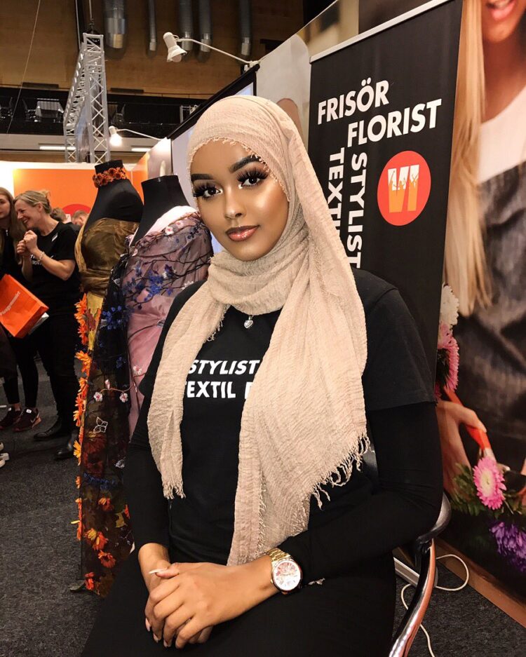 edna abdiaziz feet 6