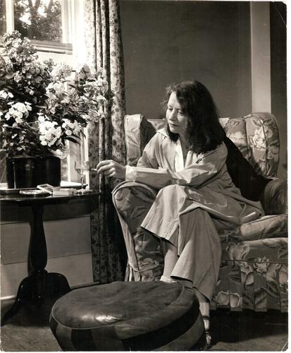 edna st.vincent millay feet