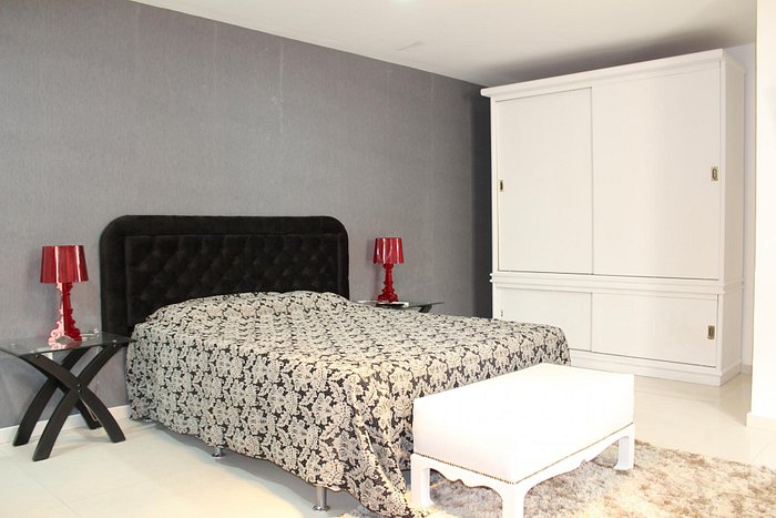 eduarda franca feet 3