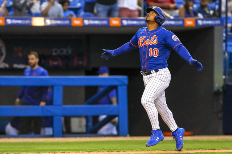 eduardo escobar feet 4 scaled