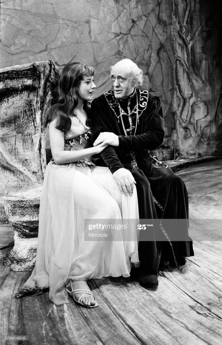 eileen atkins feet 1