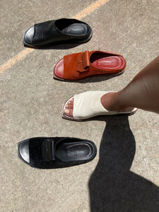 eileen shields feet 5