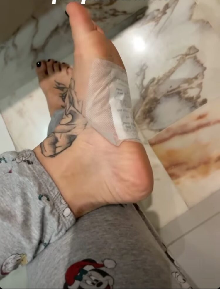 eilish rodriguez feet 5