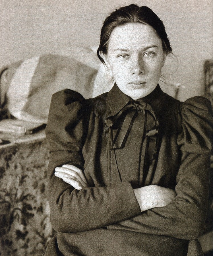 ekaterina krupskaya feet 1