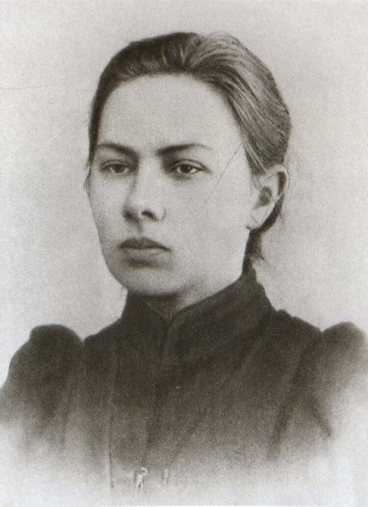 ekaterina krupskaya feet 4 scaled