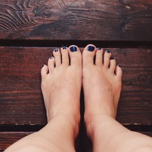 elaine carrington feet 6