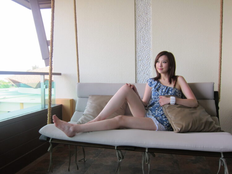 elaine yiu feet 1 scaled