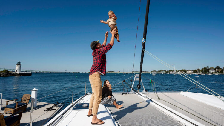 elayna carausu feet 3