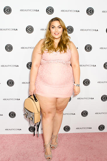 eleanor barnes feet 6