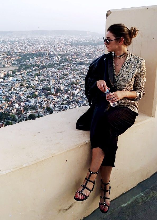 eleanor calder feet 2