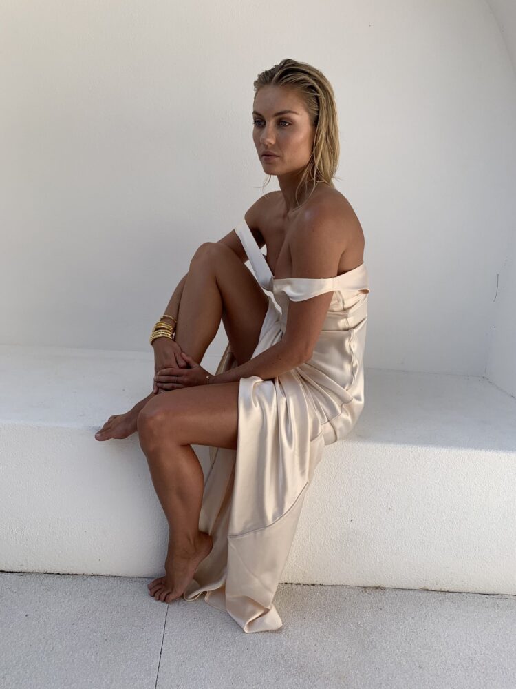 eleanor pendleton feet 1 scaled