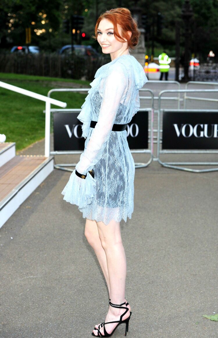 eleanor tomlinson feet 3