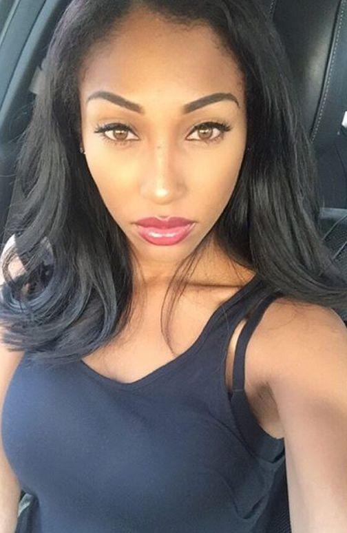 elease donovan feet 5