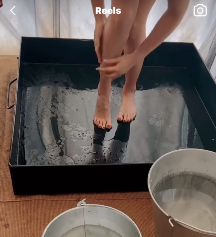 electra mustaine feet 4