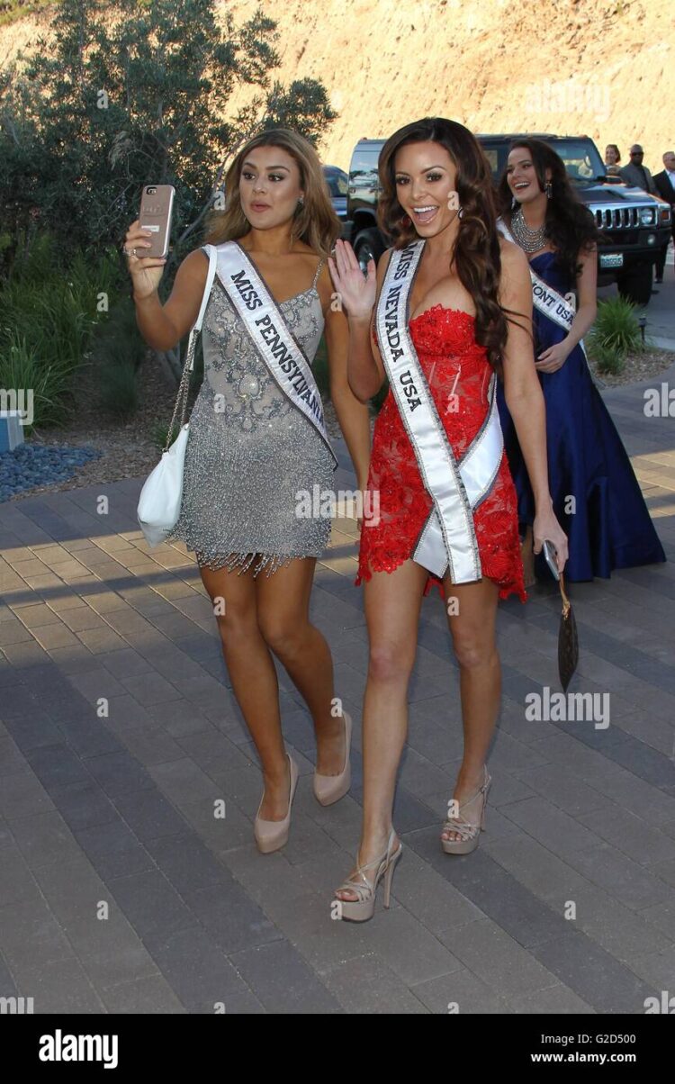 elena laquatra feet 4