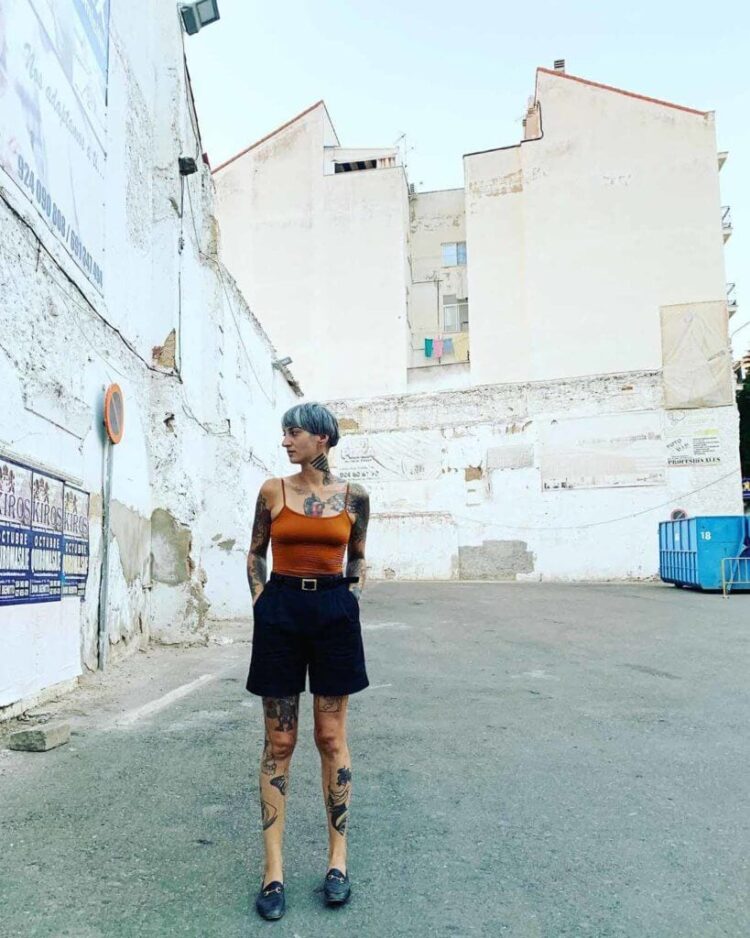 elena mendoza feet 5