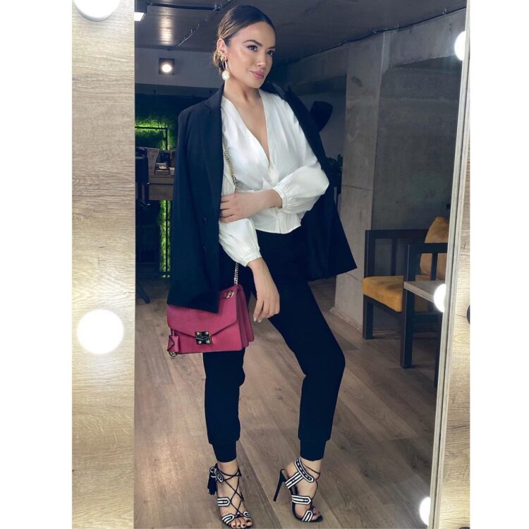 elena risteska feet 3