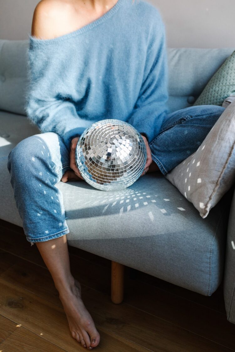 elena rossi feet 2 scaled