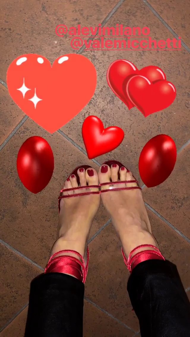 elena santarelli feet 4