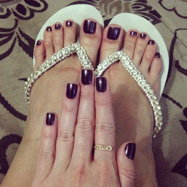 elenita machado feet 3