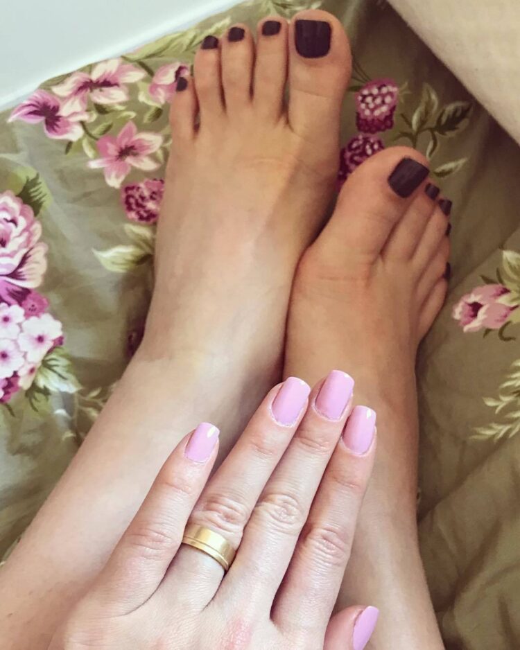 elenita machado feet