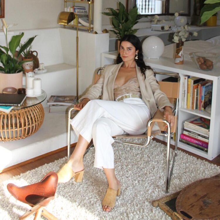 eliana gil rodriguez feet 1