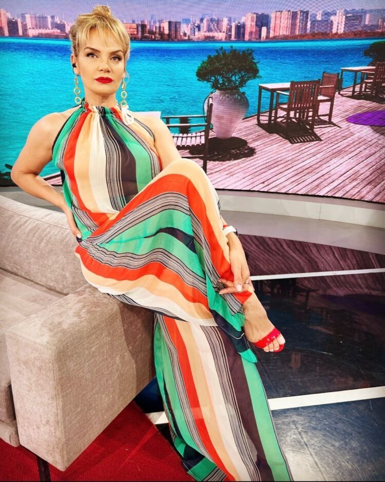 eliana guercio feet 2