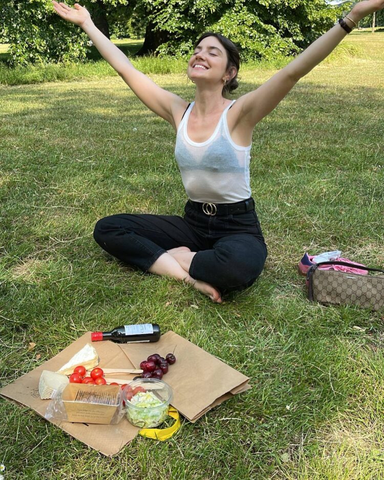 eliana tidhar feet 3