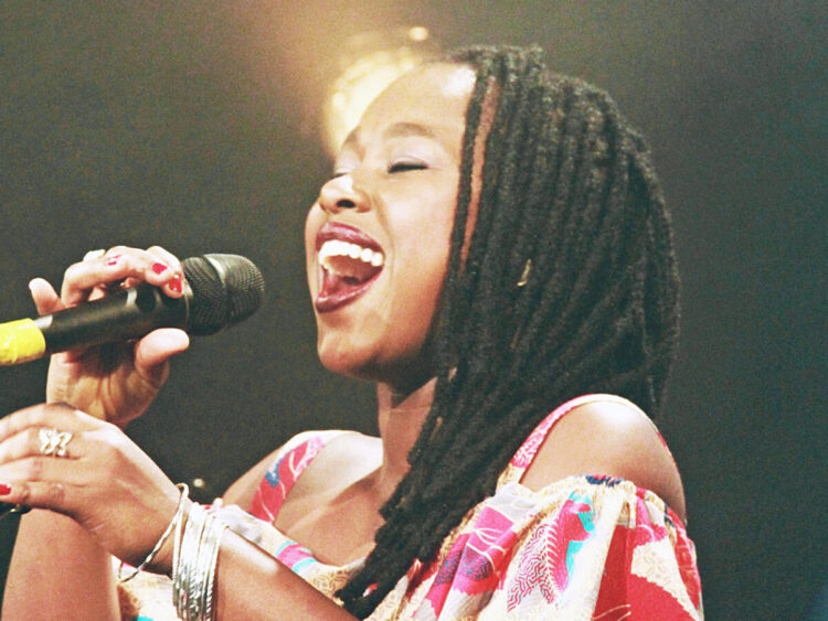 elida almeida feet 5