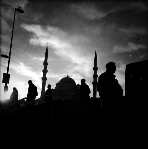 elif suyabatmaz feet 6