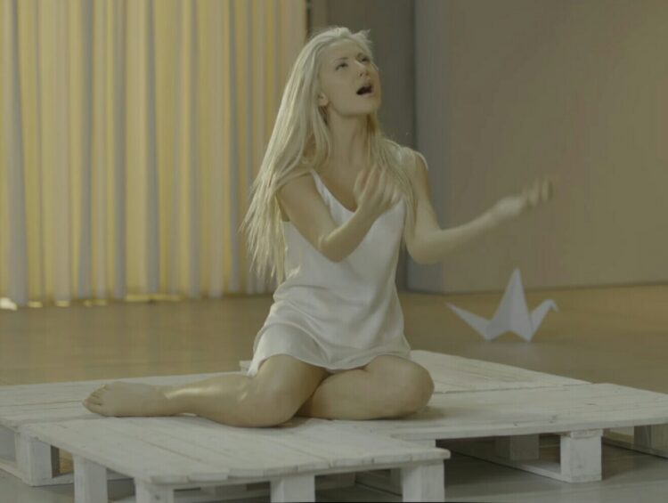 elina melnykova feet 1