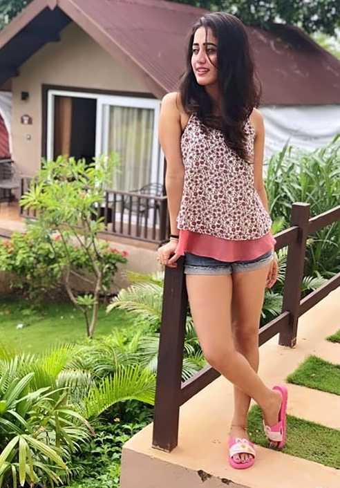 elina samantaray feet 4