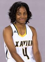 eliqua brooks feet 2