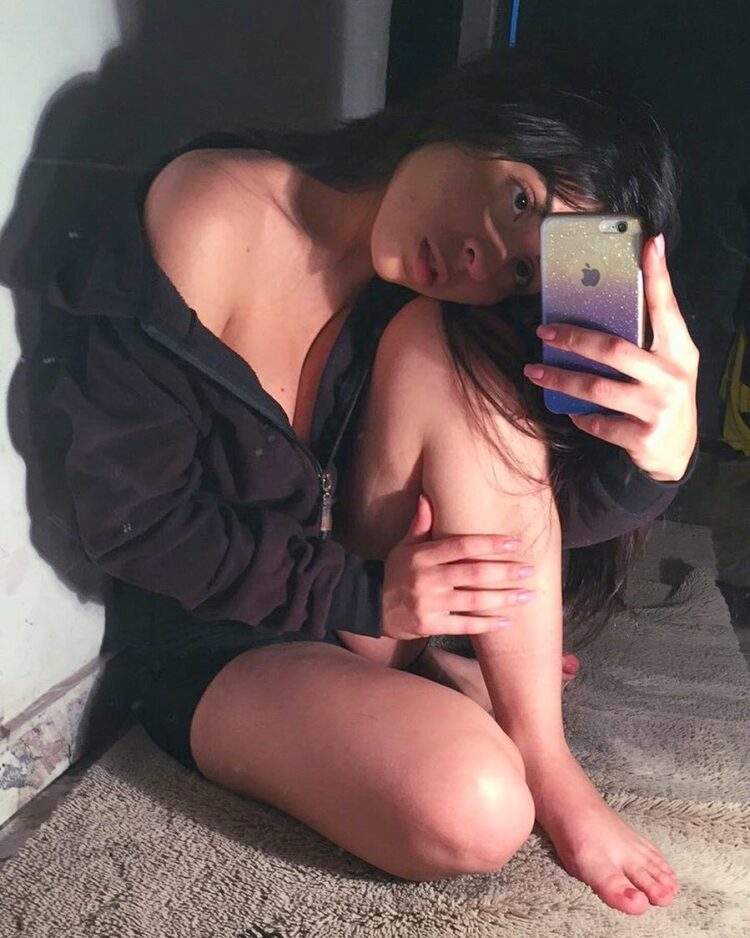 elis valeriano feet 1